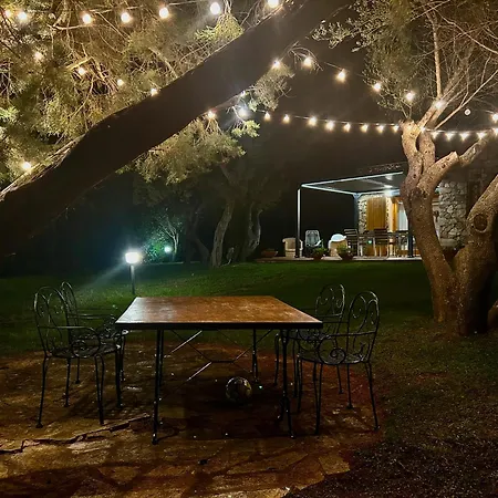Casa Con Giardino 250 M Dal Mare *
