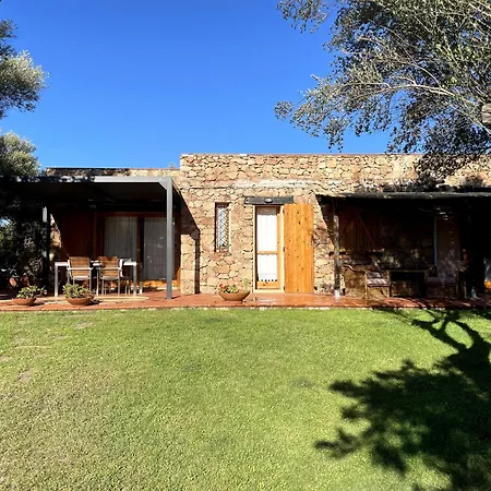 Casa Con Giardino 250 M Dal Mare Holiday home Porto Rotondo