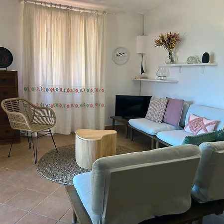 Casa Con Giardino 250 M Dal Mare Holiday home