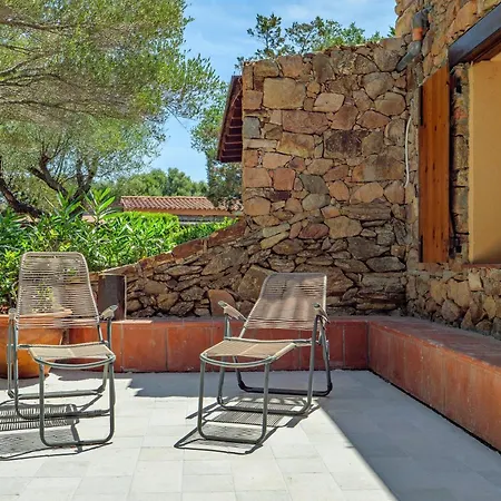 Casa Con Giardino 250 M Dal Mare Nyaraló